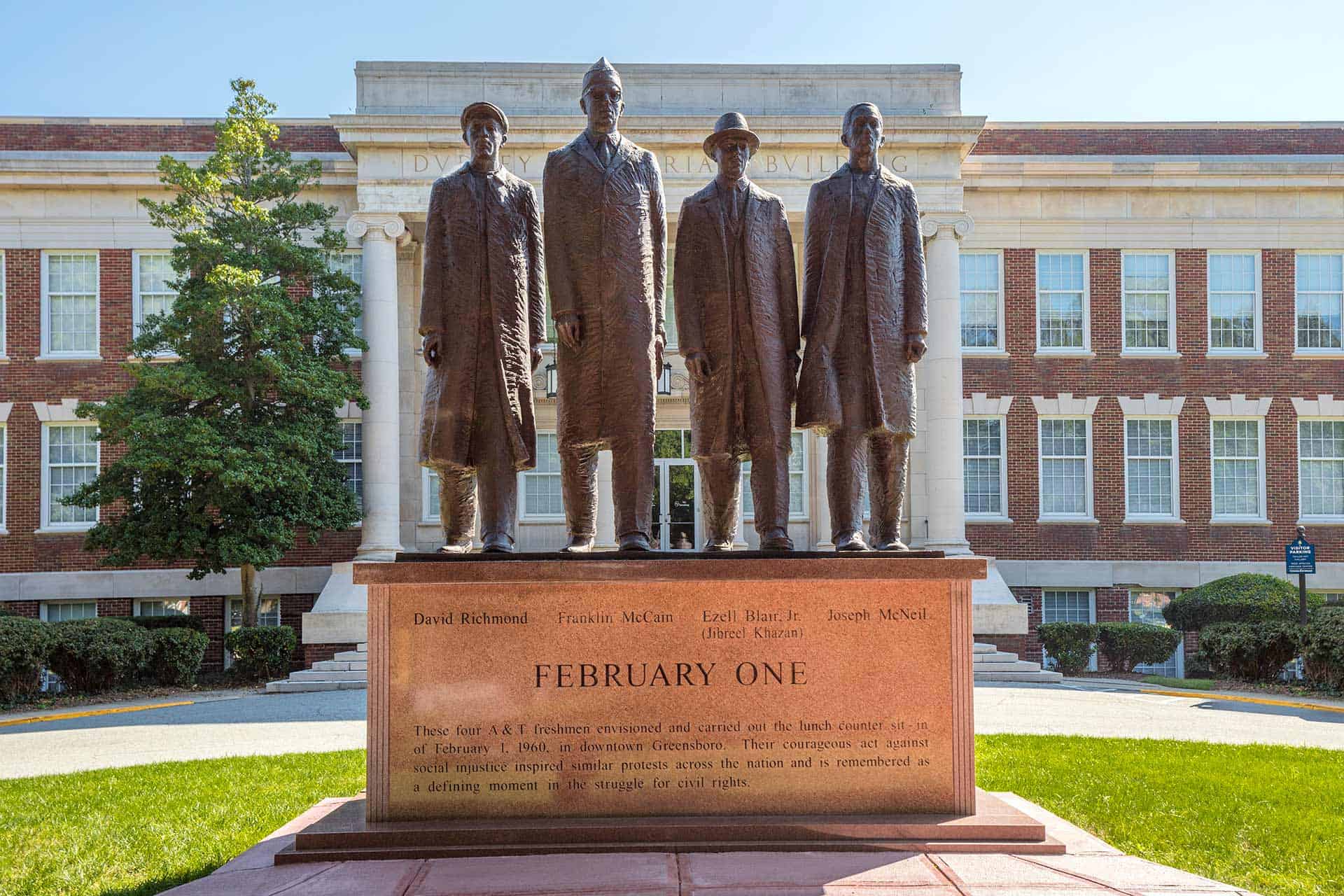 Statue of the February One freshman